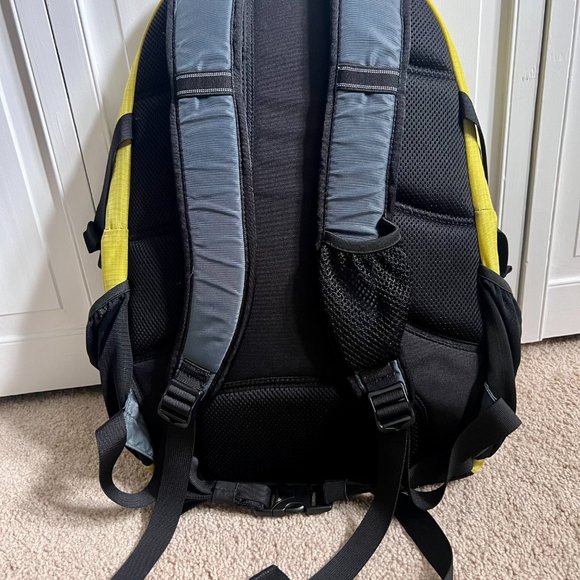 L.L. Bean Backpack - Picture 2 of 5